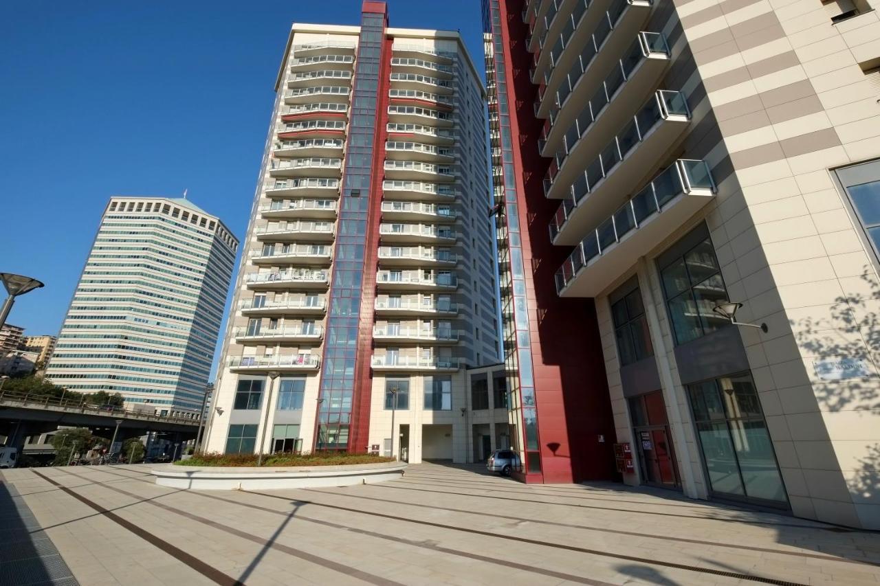 Grande Monolocale Con Parcheggio Interrato Incluso Lägenhet Genua Exteriör bild